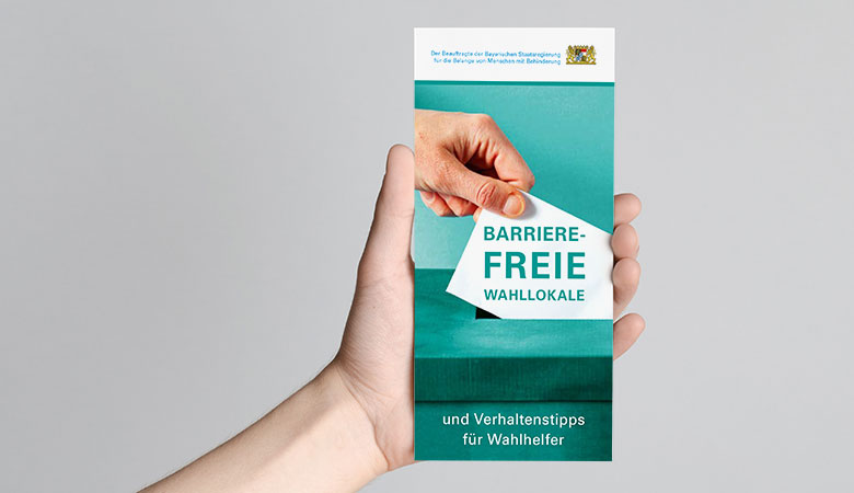 Abbildung des Faltblatts „Barrierefreie Wahllokale“. 